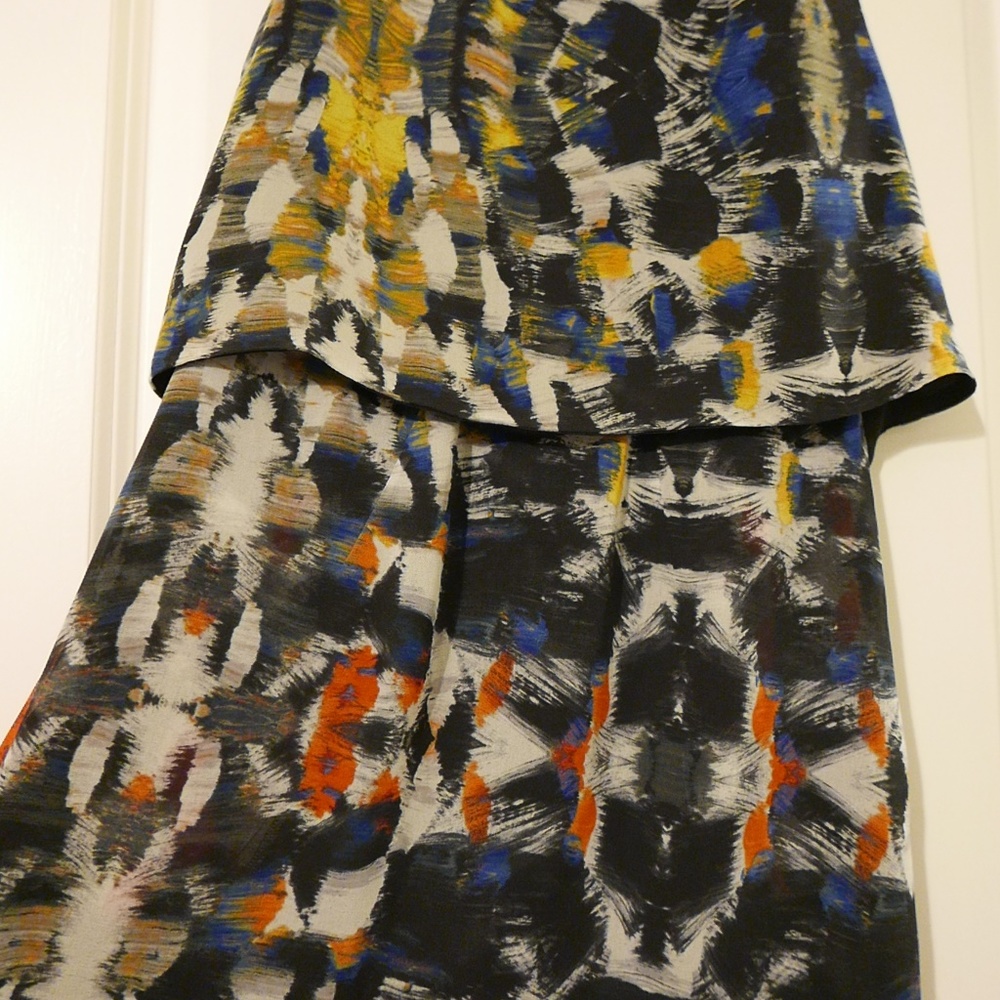 Mini Abstract Flow Dress - Picture 2 of 5
